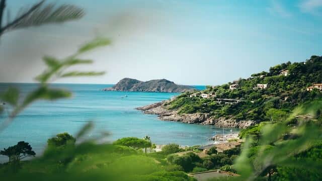 Weather St. Tropez Luxury Escorts in St. Tropez