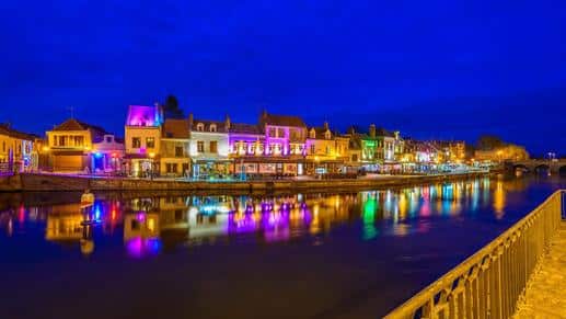 Amiens 0 VIP Escorts in Amiens