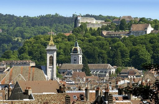 la vieille ville de besancon 2 VIP Escorts in Besançon