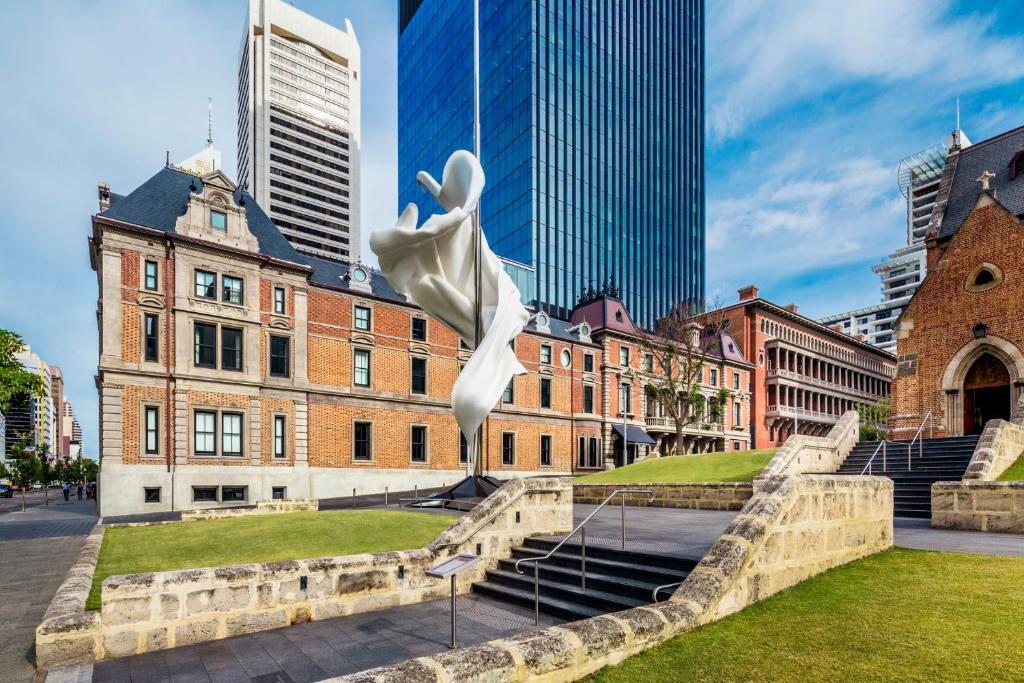 COMO The Treasury​ Luxury Perth Escorts