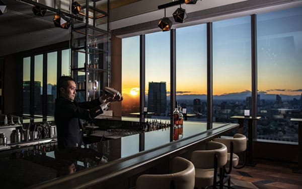 The Bar Sky Lounge at Kawasaki Nikko Hotel VIP Model Escorts in Kawasaki