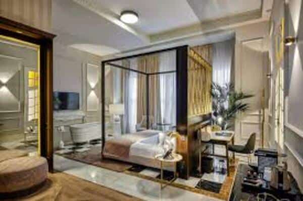 Valencias Upscale Accommodations for the Refined Traveller High-End VIP Companions in Valencia