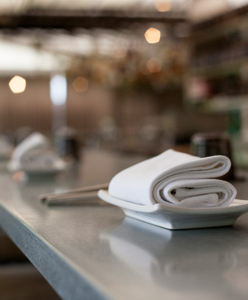 Find out how to understand dinner escort companions for fine dining