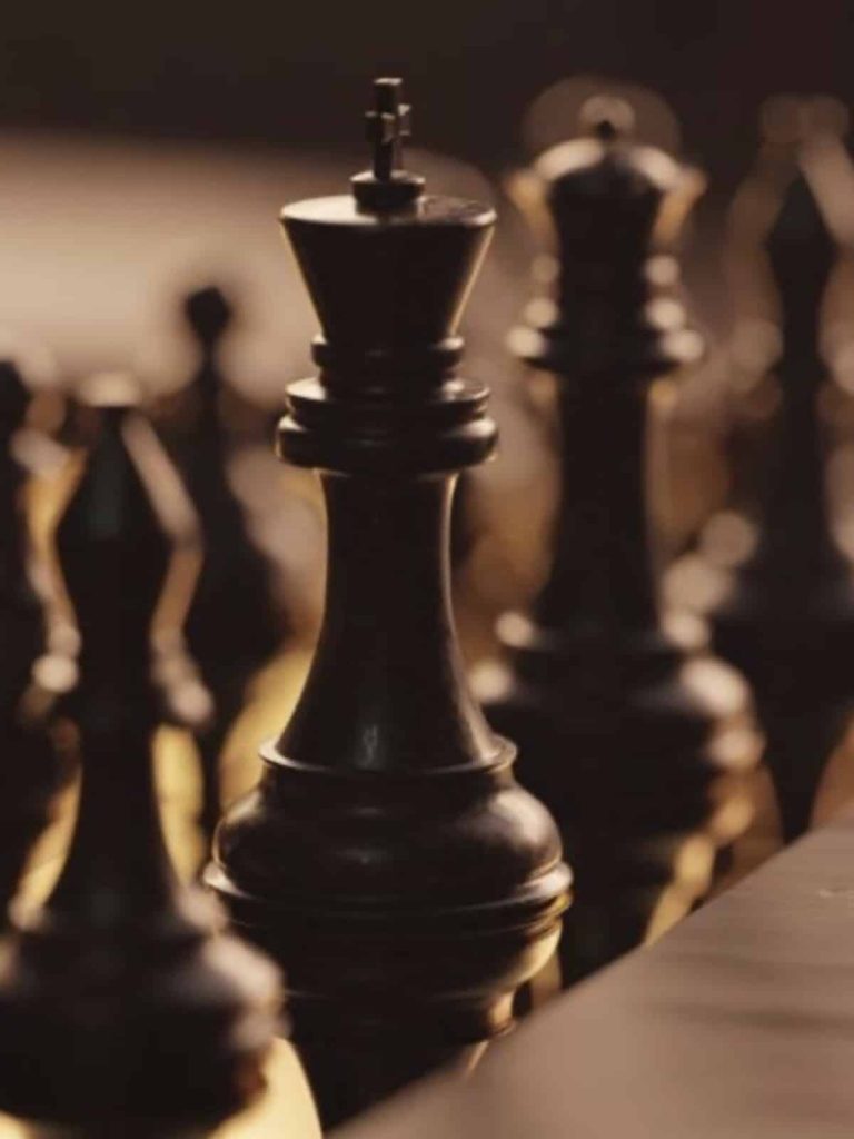 Luxury chess board with mood lighting - what to know about booking a high end companion for the first time