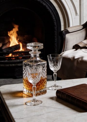 Refined interiors: Elegance, discretion and presentation; the excellence of elite companions